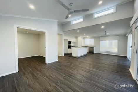 Property photo of 21 Red Head Road Hallidays Point NSW 2430