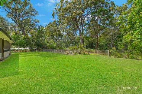 Property photo of 18 Fishermens Way Lake Cathie NSW 2445