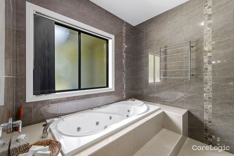 Property photo of 18 Fishermens Way Lake Cathie NSW 2445