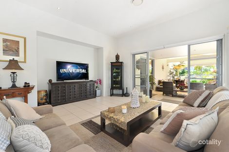 Property photo of 2811 Gracemere Circuit East Hope Island QLD 4212