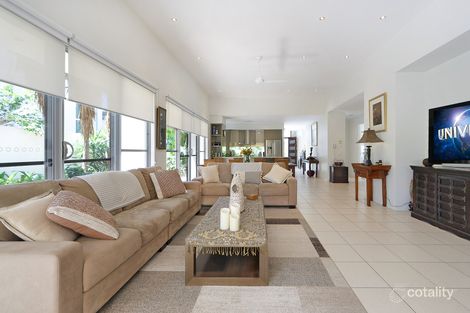 Property photo of 2811 Gracemere Circuit East Hope Island QLD 4212