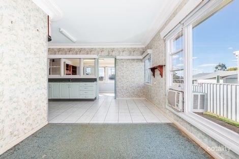 Property photo of 53 Anderson Drive Tarro NSW 2322