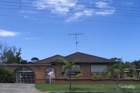 49 Phillip Cres, Barrack Heights, NSW 2528