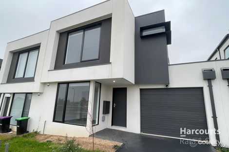 Property photo of 6 Malus View Beveridge VIC 3753