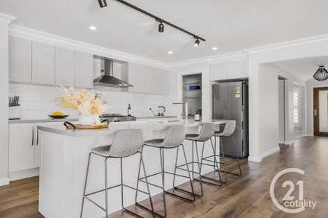 Property photo of 23 Dovey Drive Kelso NSW 2795