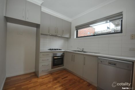 Property photo of 6/17-19 Alpine Grove Pascoe Vale VIC 3044