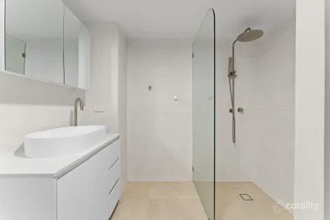 Property photo of 24/82-86 Lawrence Drive Nerang QLD 4211