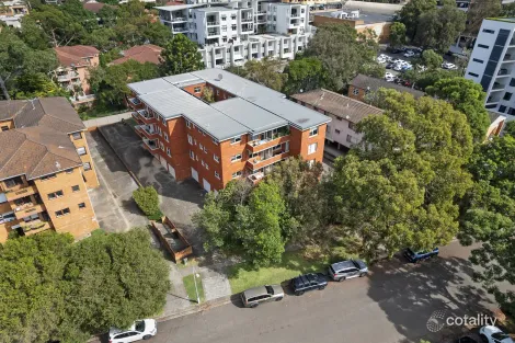 Property photo of 16/14-16 Banksia Road Caringbah NSW 2229