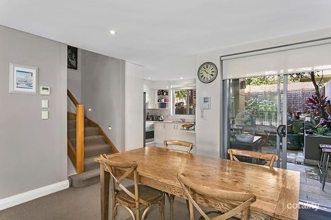 Property photo of 4/201-207 Sydney Road Fairlight NSW 2094