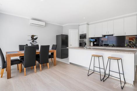 Property photo of 2/12 Willow Crescent Bell Park VIC 3215