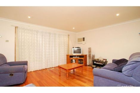 Property photo of 19 Crowley Court Pascoe Vale VIC 3044