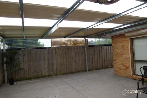 Property photo of 2/15 Sweeney Drive Narre Warren VIC 3805