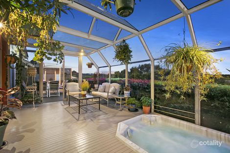 Property photo of 10 Jacaranda Crescent Mornington VIC 3931