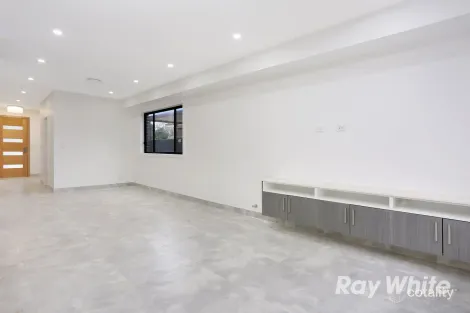 Property photo of 7 Tryal Place Willmot NSW 2770
