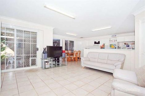 Property photo of 12 Batchelor Close Menai NSW 2234