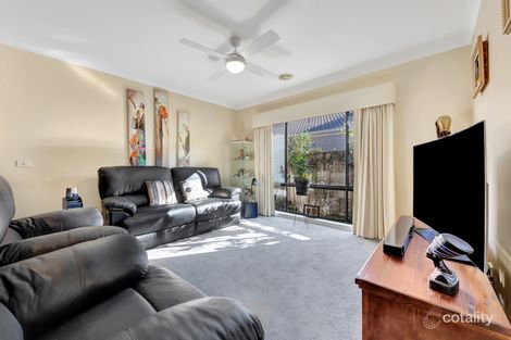 Property photo of 7 Garden Cove West Wodonga VIC 3690