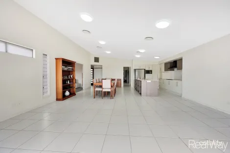Property photo of 38 Breeze Drive Bargara QLD 4670