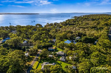 23 Natone Tce, Macleay Island, QLD 4184