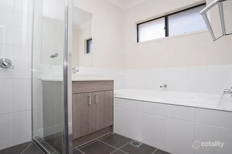 Property photo of 166 Spinnaker Boulevard Newport QLD 4020