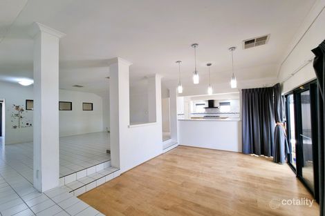 Property photo of 22 Jackadder Avenue Hammond Park WA 6164