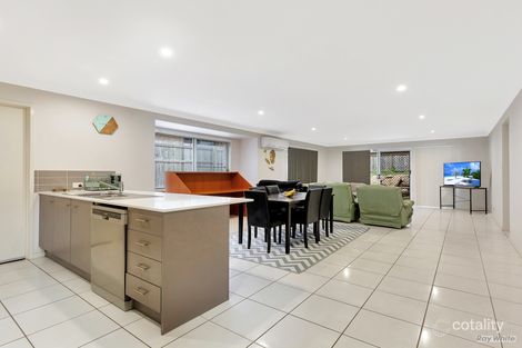 Property photo of 4 Avondale Drive Pimpama QLD 4209