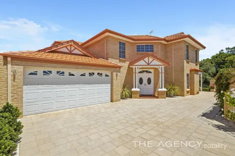 Property photo of 19 Hyde Court Hillarys WA 6025