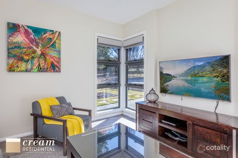 Property photo of 23 Fitchett Street Garran ACT 2605