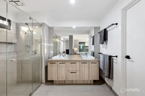 Property photo of 6 Foundation Drive Mount Duneed VIC 3217