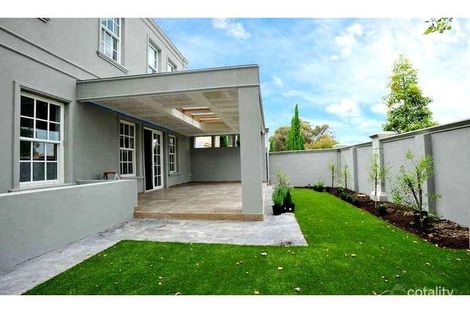 Property photo of 16 South Road Brighton VIC 3186