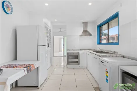 Property photo of 7 Karena Street Brendale QLD 4500