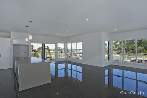 Property photo of 7 Adeline Crescent Fletcher NSW 2287