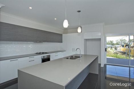 Property photo of 7 Adeline Crescent Fletcher NSW 2287