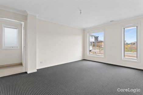 Property photo of 43 Mountjoy Circuit Clyde North VIC 3978