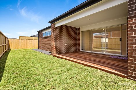 Property photo of 43 Mountjoy Circuit Clyde North VIC 3978