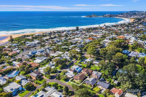 Property photo of 1/4 Grove Road Wamberal NSW 2260