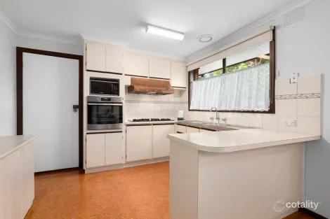 Property photo of 58 Cuthbert Drive Mill Park VIC 3082