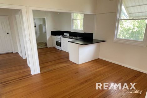 Property photo of 12 Margaret Avenue Mount Austin NSW 2650