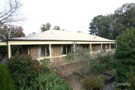 15 Campaspe Dr, Woodend, VIC 3442