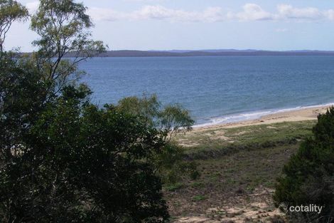 6 James St, Urangan, QLD 4655