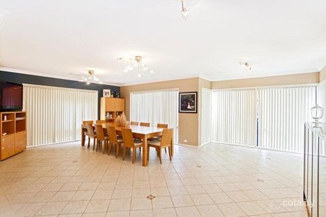 Property photo of 18 Elyard Circuit West Hoxton NSW 2171