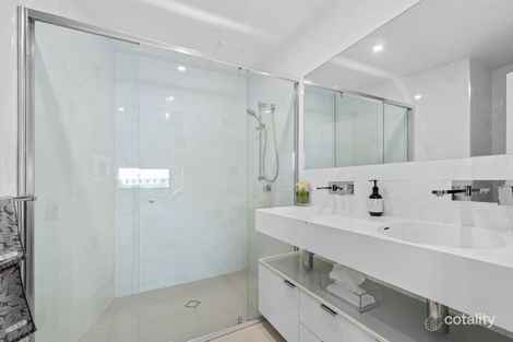 Property photo of 3/19 Princess Street Bulimba QLD 4171