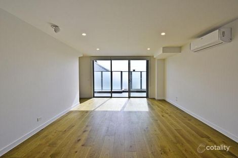 Property photo of 3/4 Fitzgerald Road Essendon VIC 3040