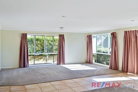Property photo of 11 Innes Place Middle Park QLD 4074