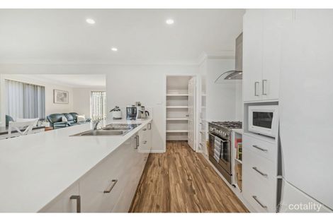 Property photo of 4 Rowan Place Bowral NSW 2576