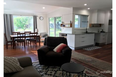 Property photo of 8 Maple Road Sandy Beach NSW 2456