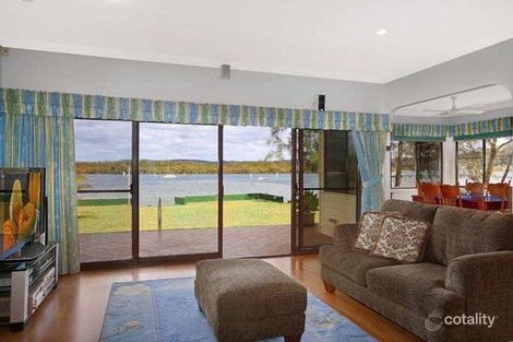 Property photo of 10 Morton Crescent Davistown NSW 2251