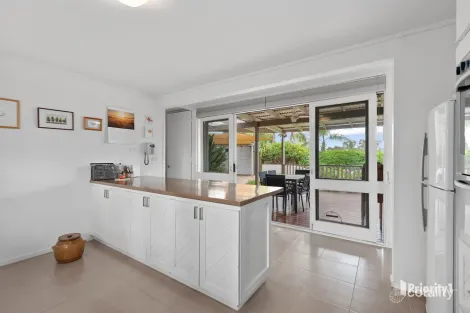 Property photo of 5 Edmund Court Kangaroo Flat VIC 3555