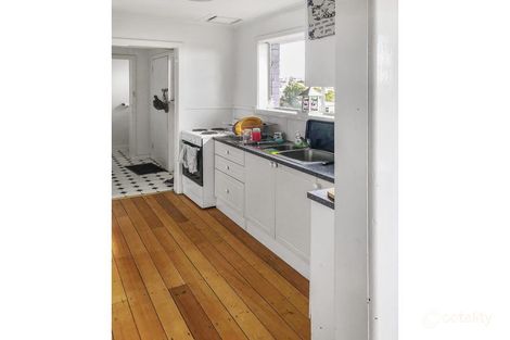 Property photo of 6 Kyne Court Berriedale TAS 7011