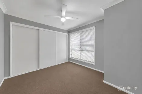 Property photo of 55 Lakeview Drive Deebing Heights QLD 4306