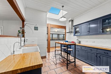 Property photo of 194 Marsh Street Armidale NSW 2350